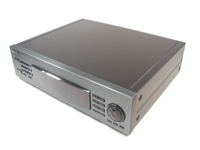 1070ke-2.jpg