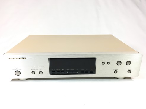 st60002-1.jpg