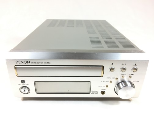 ud-m30-1.jpg
